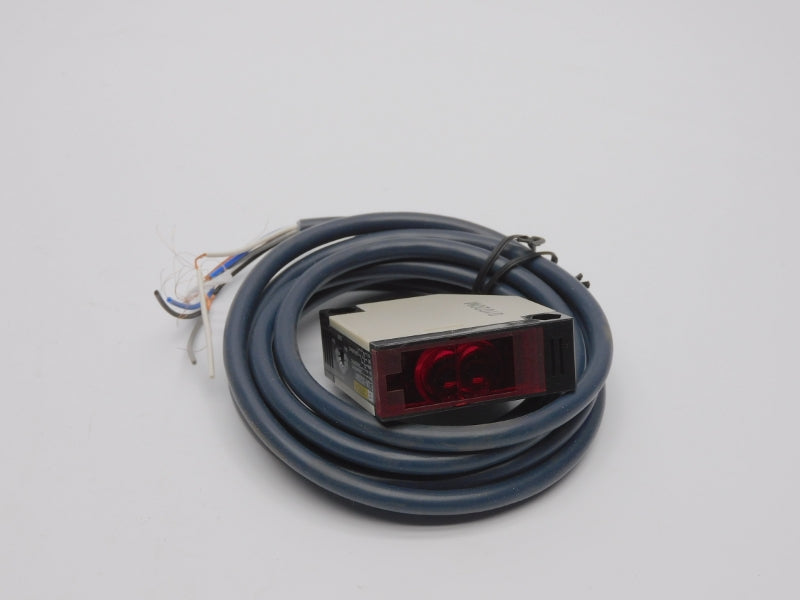 OMRON E3JK-DS30M1 12-240VDC 2M NSMP