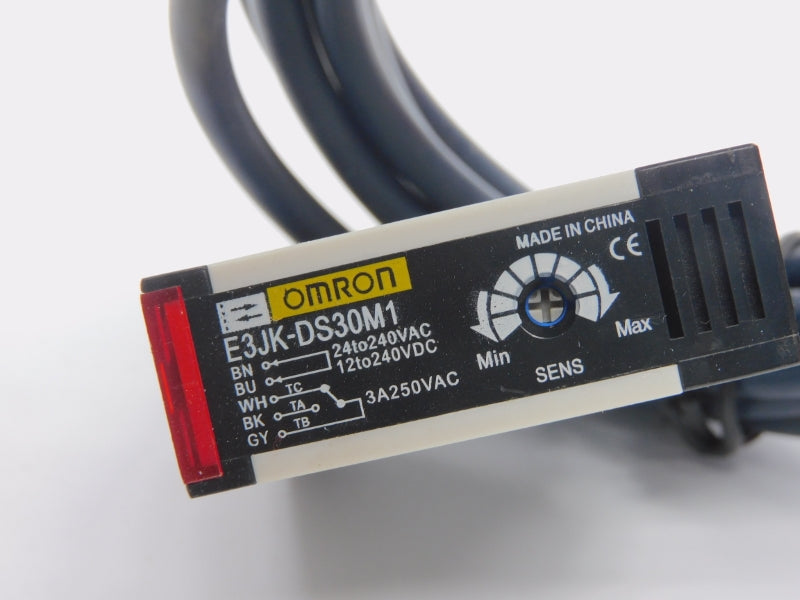 OMRON E3JK-DS30M1 12-240VDC 2M NSMP