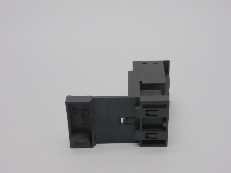 TERMINAL BLOCK LAD7B106 UNMP