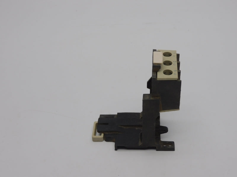 TELEMECANIQUE LA7-D1064 UNMP