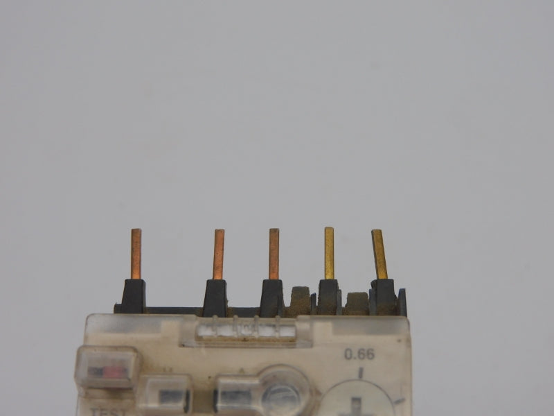 TELEMECANIQUE LR2K0305 690V 0.54-0.8A UNMP