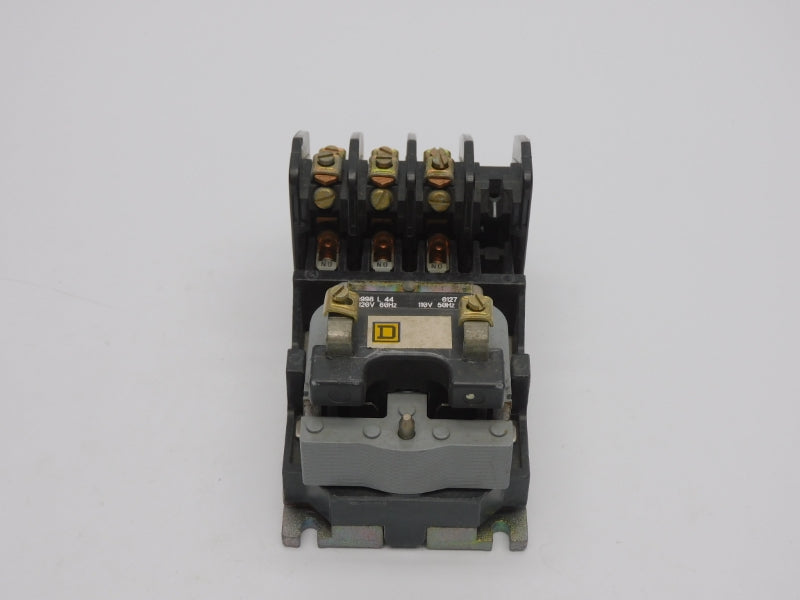 SQUARE D 8903LO30V02 SER. B 110/120V 20A UNMP