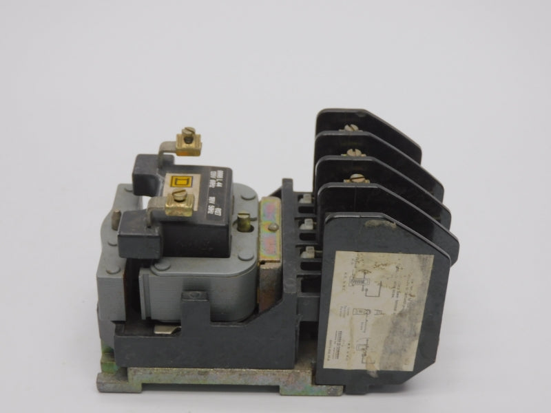 SQUARE D 8903LO30V02 SER. B 110/120V 20A UNMP