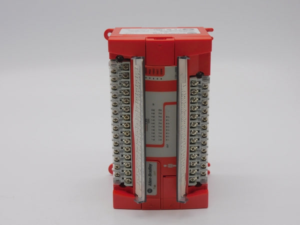 ALLEN BRADLEY 1754-L28BBB SER. B F/W V2.04 REV. B01 24VDC 8A NSNP