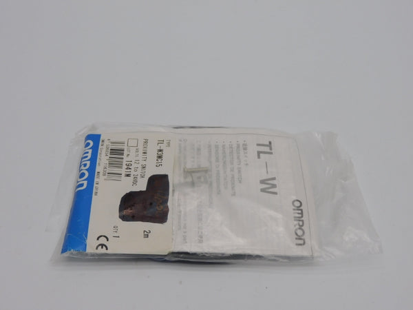 OMRON TL-W3MC15 12-24VDC 2M NSMP