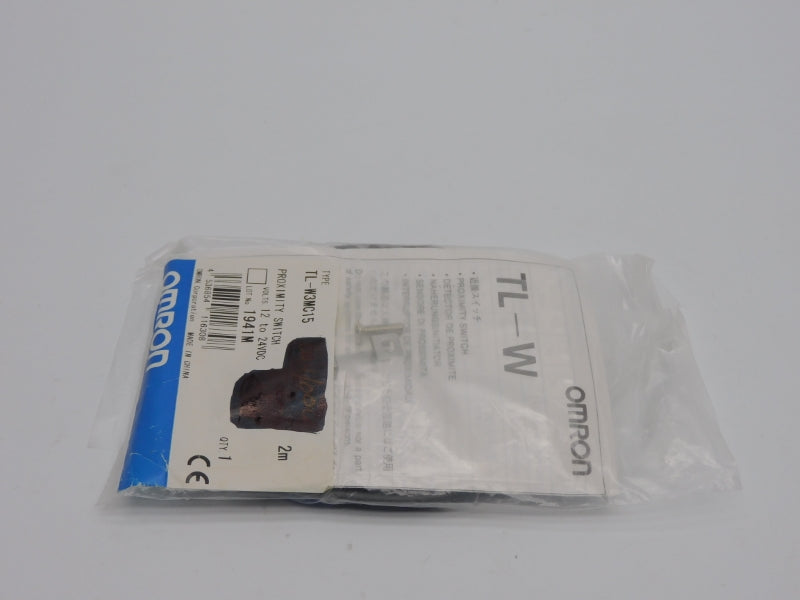 OMRON TL-W3MC15 12-24VDC 2M NSMP