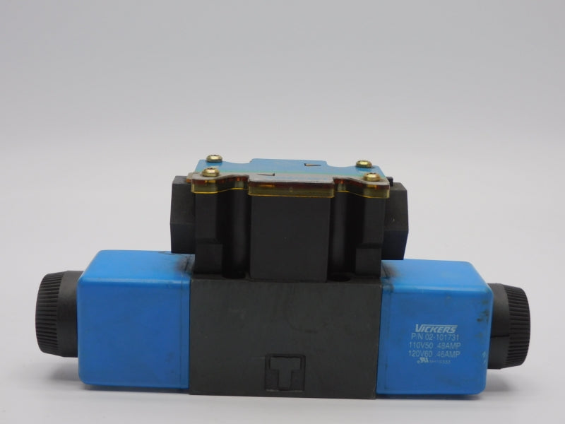 VICKERS DG4V3S2NMFTWLB560 02-109821 110/120V .48/.46A NSNP