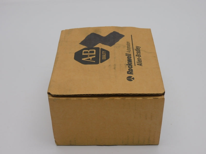 ALLEN BRADLEY 1769-PB4 SER. A VER. 05 24VDC DATE: 2014 NSFS