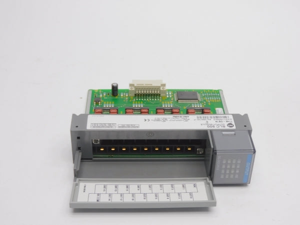 ALLEN BRADLEY 1746-OB16 SER. D 10-50VDC 0.5A (NO TERMINAL) NSNP