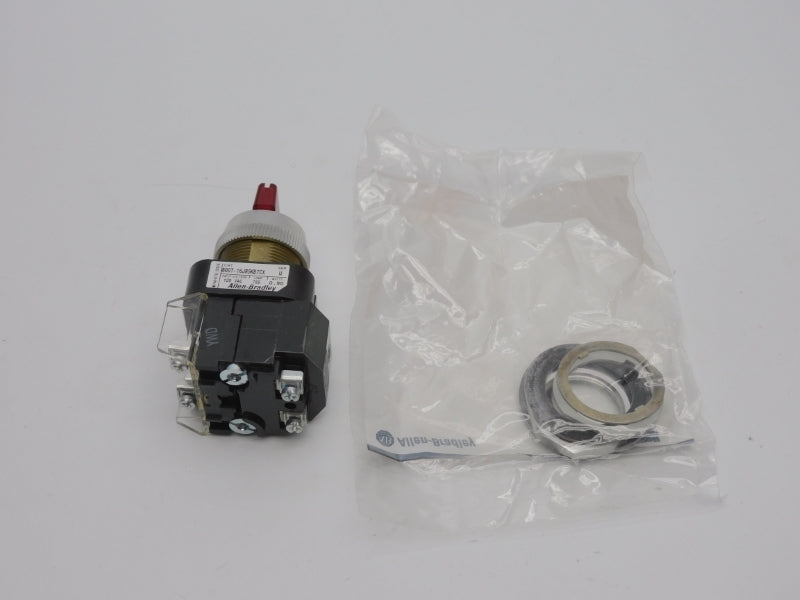 ALLEN BRADLEY 800T-16JR5KB7CX SER. U 120VAC (WH) NSMP