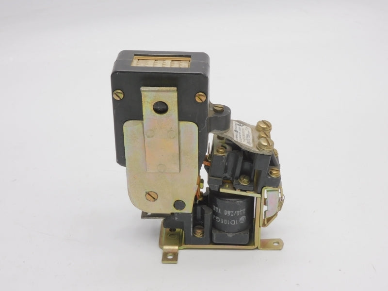 GENERAL ELECTRIC DS303A1A01DXA002XH 230/250VDC 10A NSNP