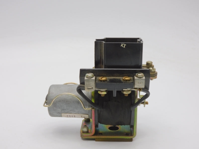 GENERAL ELECTRIC CR124Y0D3804B SER. A 575V 6A NSMP