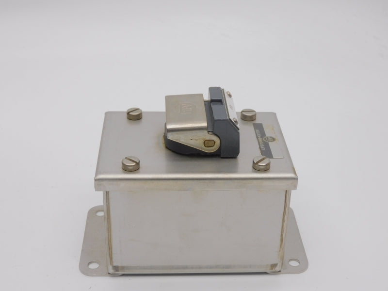 ALLEN BRADLEY 800H-1HJ4 SER. N (BR/YL) NSMP