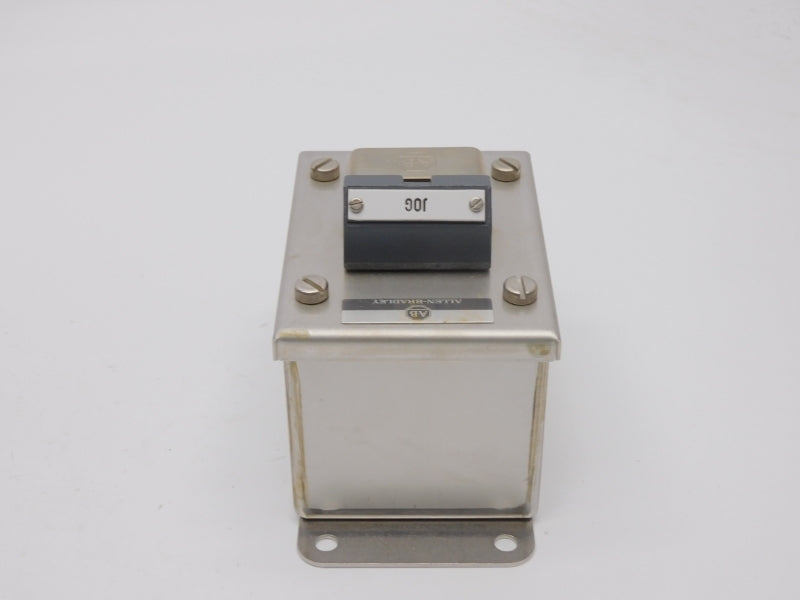 ALLEN BRADLEY 800H-1HJ4 SER. N (BR/YL) NSMP