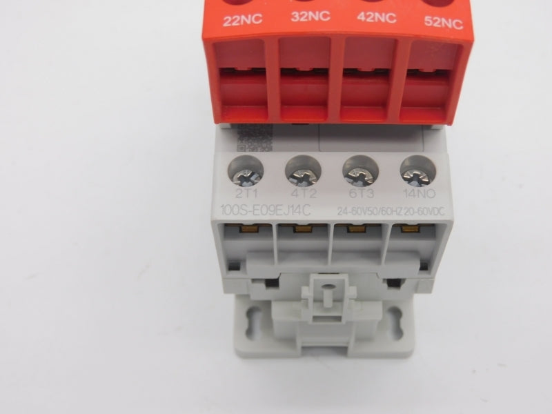 ALLEN BRADLEY 100S-E09EJ14C SER. A 20-60VDC 25A (WH) NSMP