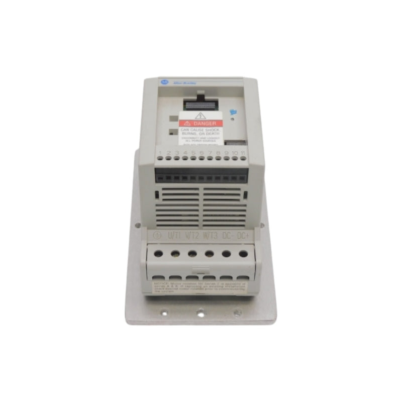 ALLEN BRADLEY 160-BA04PPS1 SER. C F/W 7.06 380-460V 4.6A UNMP