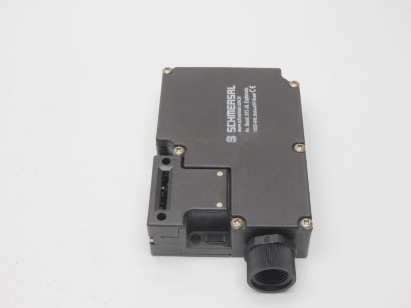 SCHMERSAL AZM161SK-12/12RKA-024 19441701 250V 4A NSMP