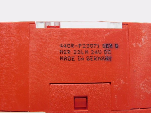 ALLEN BRADLEY 440R-P23071 SER. B 24VDC 3A (WH) NSMP