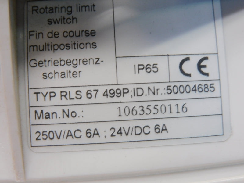 SWITCH RLS67499P 50004685 250VAC 6A (AS PICTURED) NSNP