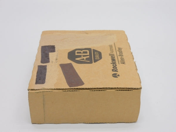 ALLEN BRADLEY 1769-OV16 SER. B F/W 3.1 VER. 01 24VDC DATE: 2018 NSFS