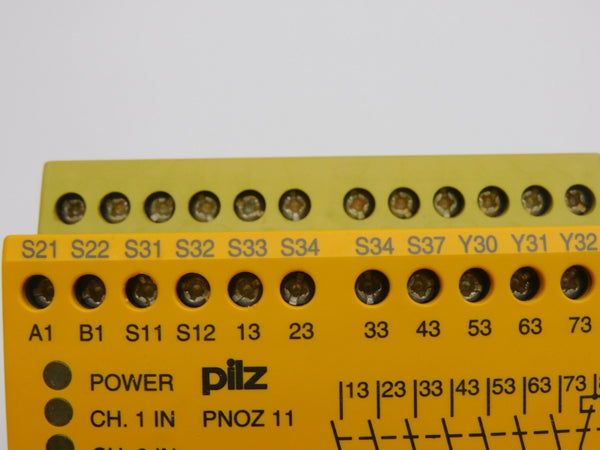 PILZ PNOZ11-110-120VAC-24VDC-7N/O-1N/C 774085 110-120VAC 8.0A UNMP