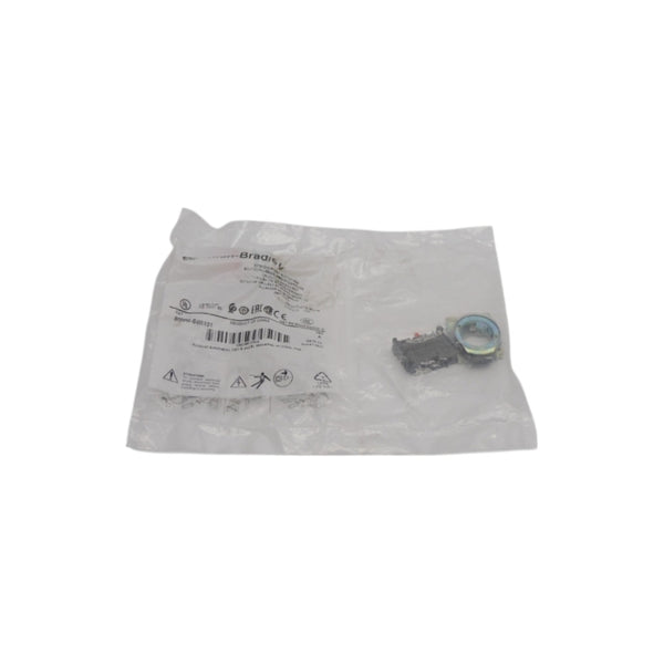 ALLEN BRADLEY 800FM-E4MX01 SER. A NSMP