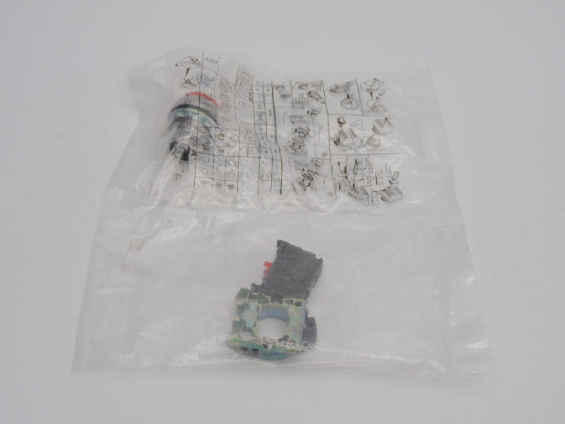 ALLEN BRADLEY 800FM-E4MX01 SER. A NSMP