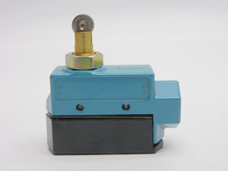 HONEYWELL BZE6-7RQ8 600VAC 15A NSMP