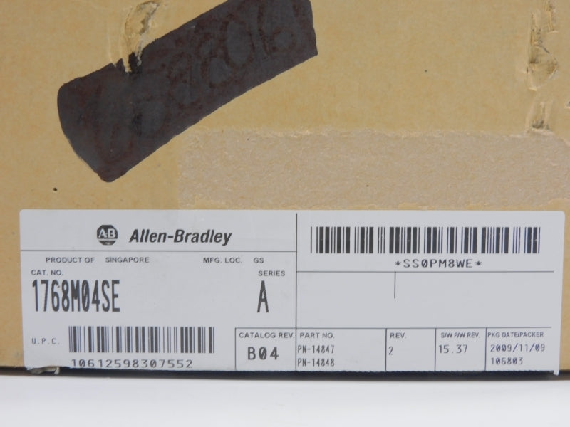 ALLEN BRADLEY 1768-M04SE SER. A F/W 15.37 REV. 2 5.2VDC NSMP