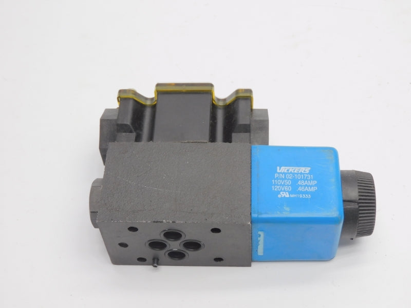 VICKERS DG4V-3S-2B-M-FW-B5-60 02-109572 110/120V .46/.48A 5000PSI NSMP