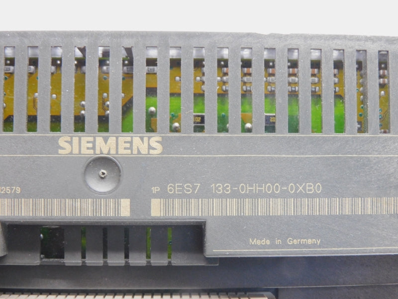 SIEMENS 6ES7133-0HH00-0XB0 120/230VAC UNMP