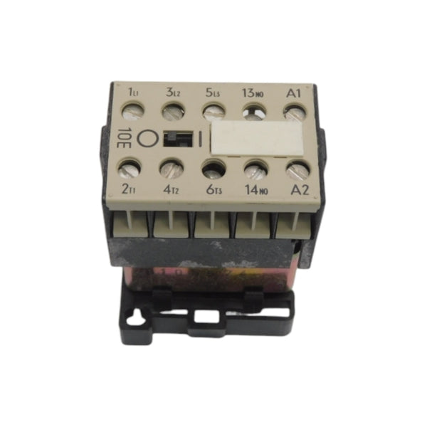 SIEMENS 3TJ5000-0BB4 24V 16A UNMP