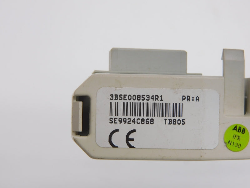 ADAPTER 3BSE008534R1 (AS PICTURED) UNMP