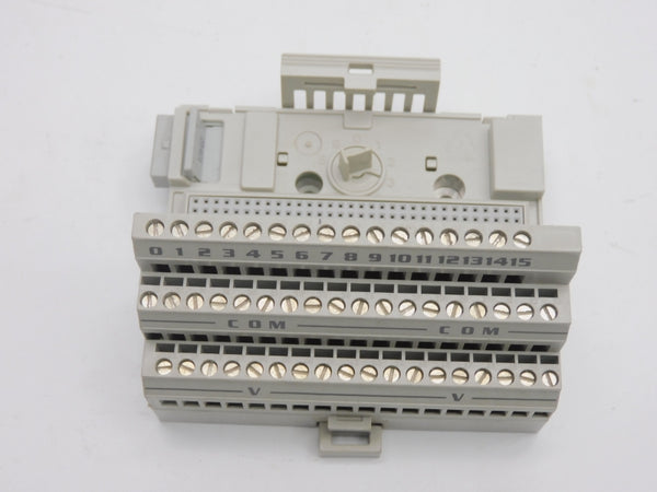 ALLEN BRADLEY 1794-TB3 SER. A REV. A01 120VAC 10A UNMP