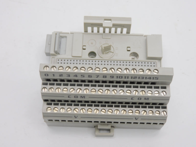 ALLEN BRADLEY 1794-TB3 SER. A REV. A01 120VAC 10A UNMP