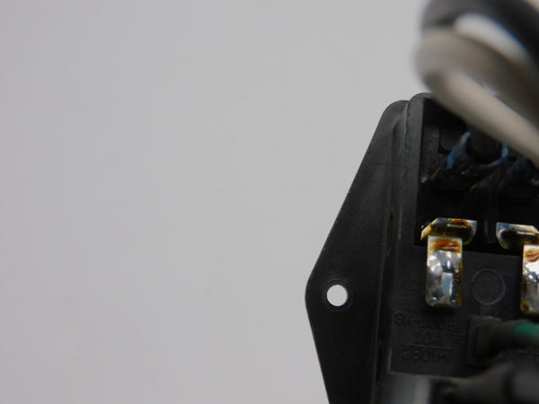 CONNECTOR SK-1009 220-240V NSNP