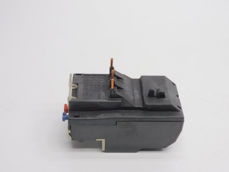 TELEMECANIQUE LR2D1312 750V 5.5-8A UNMP