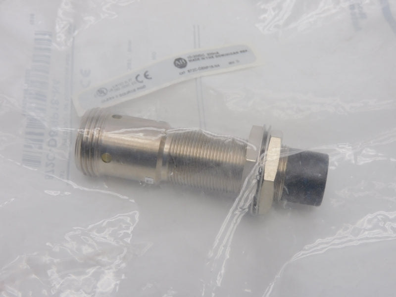 ALLEN BRADLEY 872C-D8NP18-N4 SER. D 10-30VDC NSMP