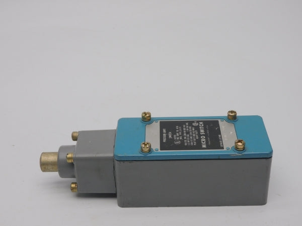 MICRO SWITCH 102ML1 600VAC 10A (GREY) UNMP