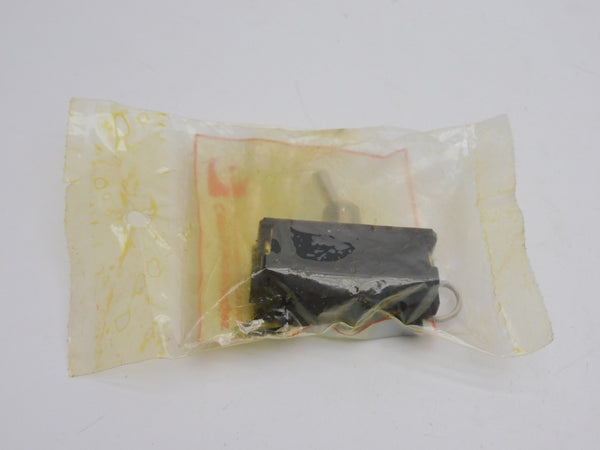 CARLING TECHNOLOGIES EK204-73XG 2X633 NSMP