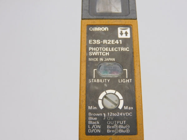 OMRON E3S-R2E41 12-24VDC UNMP