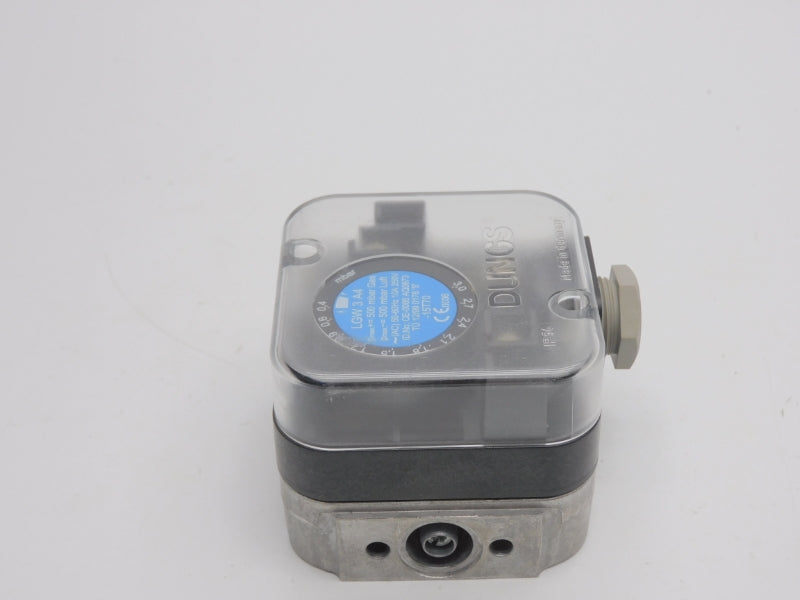 DUNGS LGW3A4 250V 10A NSNP