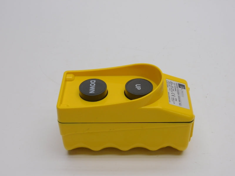 PENDANT STATION RAD00808 600V 10A NSNP