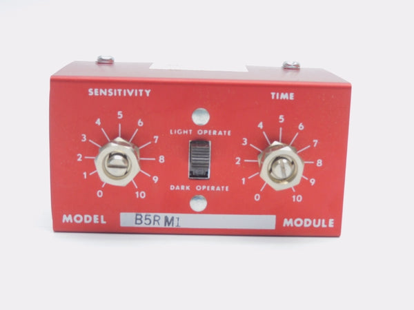 BANNER ENGINEERING B5RM1 12-20VDC .250A NSMP