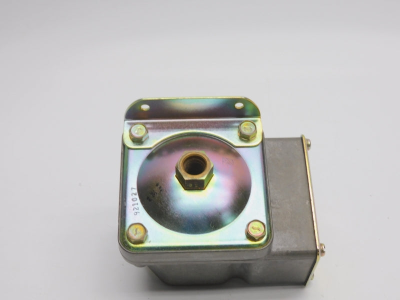 BARKSDALE CONTROLS D1T-H18 480V 10A .4-18 PSI NSNP