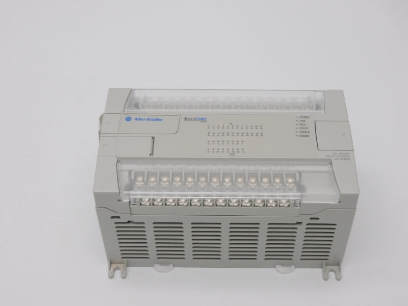 ALLEN BRADLEY 1762-L40BWAR SER. C F/W 14 100-240VAC NSMP