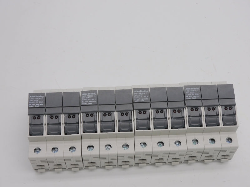 ALLEN BRADLEY 1492-FB3C30-L SER. B 600V 30A (PKG OF 4) (BR/WH) NSMP