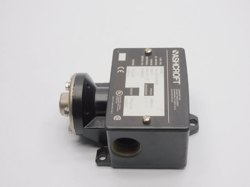 ASHCROFT B420B 125/250VAC 15A 200PSI NSNP
