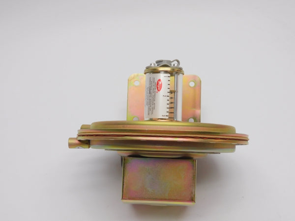 DWYER 1638-2 480VAC 15A 25PSI NSNP