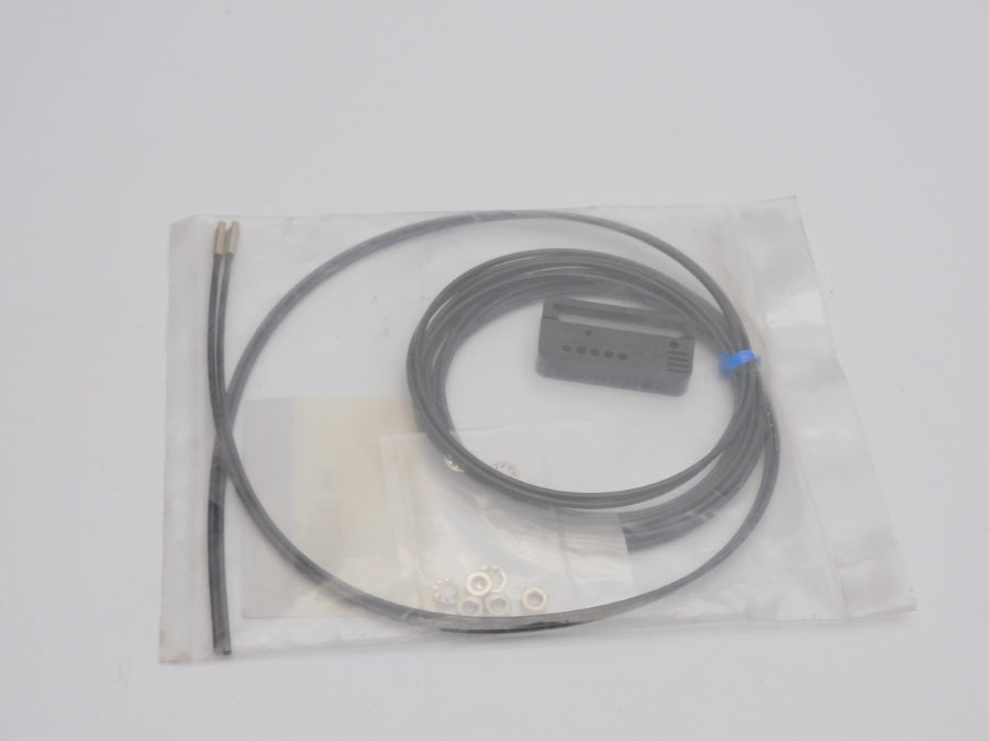 OMRON E32-TC200 2M NSMP